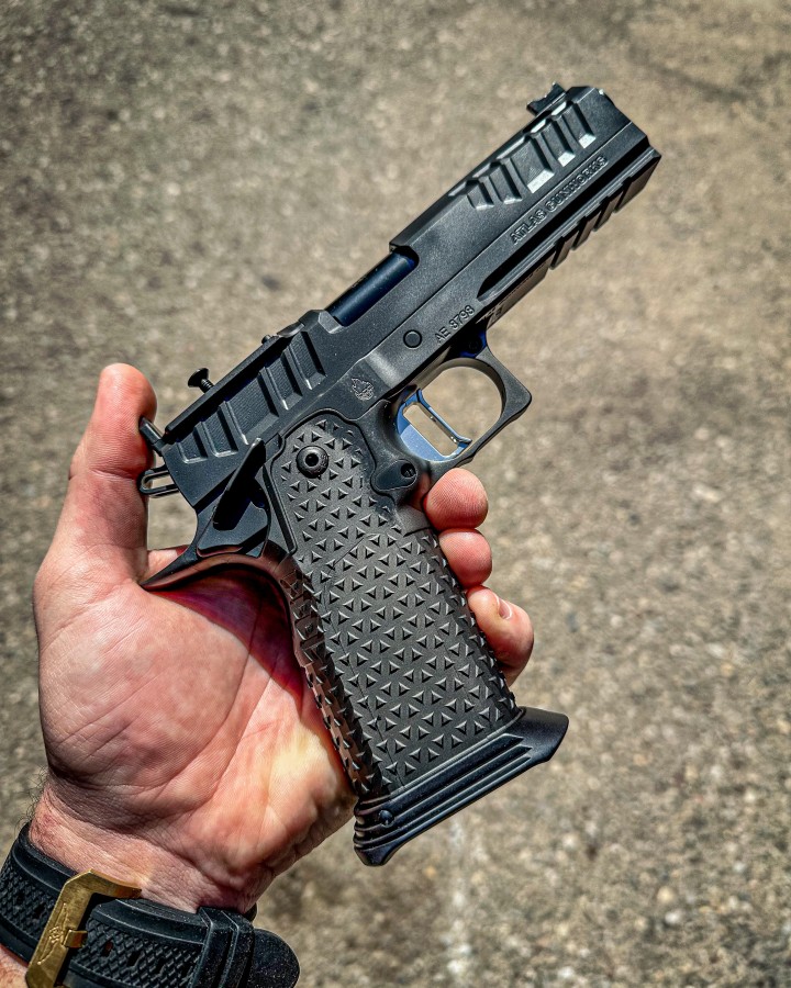 ATLAS APOLLO V2 PERFECT ZERO ALL DLC BLACK PISTOL - FLAT MED SILVER ...